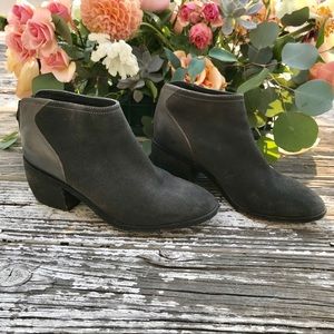 🌞Charles by Charles David Booties